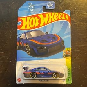 Hot wheels Porsche 935 mainline *error* unopened